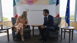 G7, incontro Meloni-Macron a Hiroshima