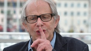 G8 Genova, da Binoche a Loach e Chomsky appello per no a estradizione Vecchi in Italia