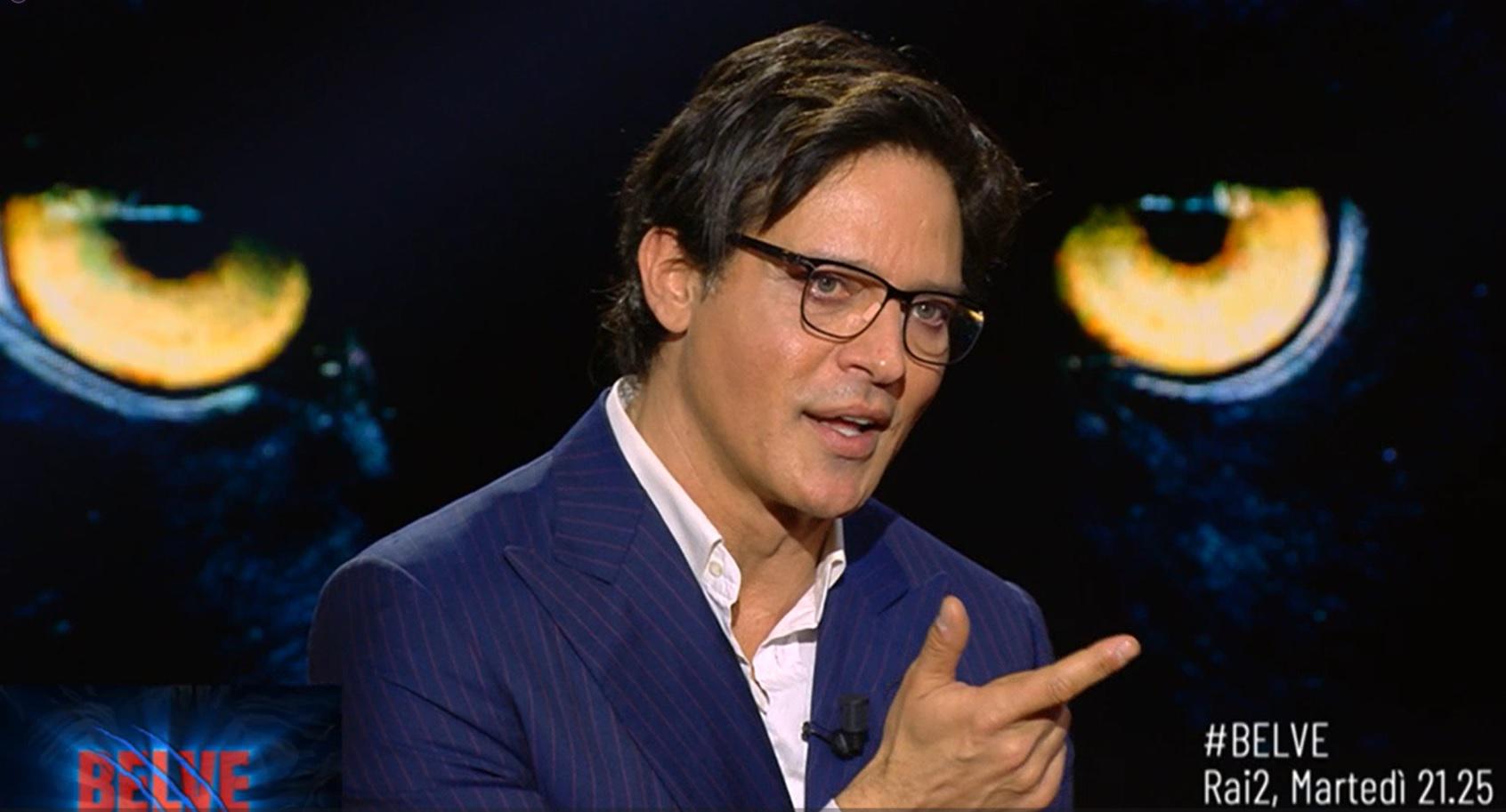 Garko a Belve: "Ho pensato di farla finita" - Video