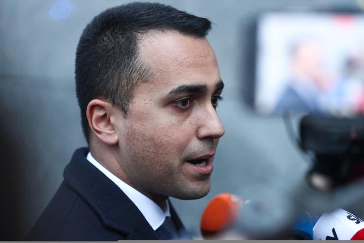 Gas Russia, Di Maio: "A oggi forniture regolari, noi pagheremo in euro"