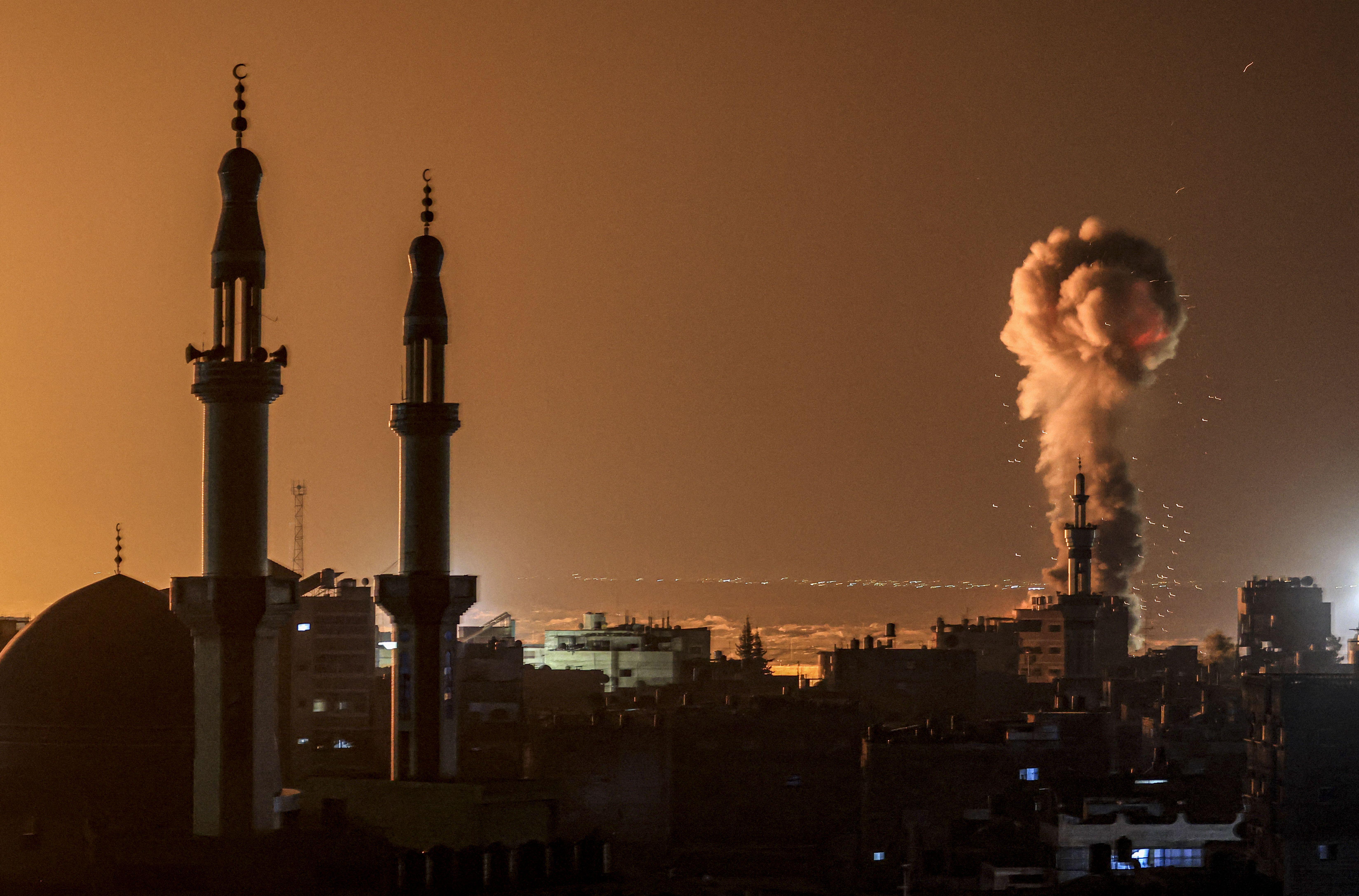 Gaza: "110 morti in attacchi Israele la scorsa notte, 25 vittime a Rafah"