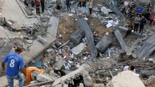 Gaza, attacco a chiesa ortodossa: 18 morti