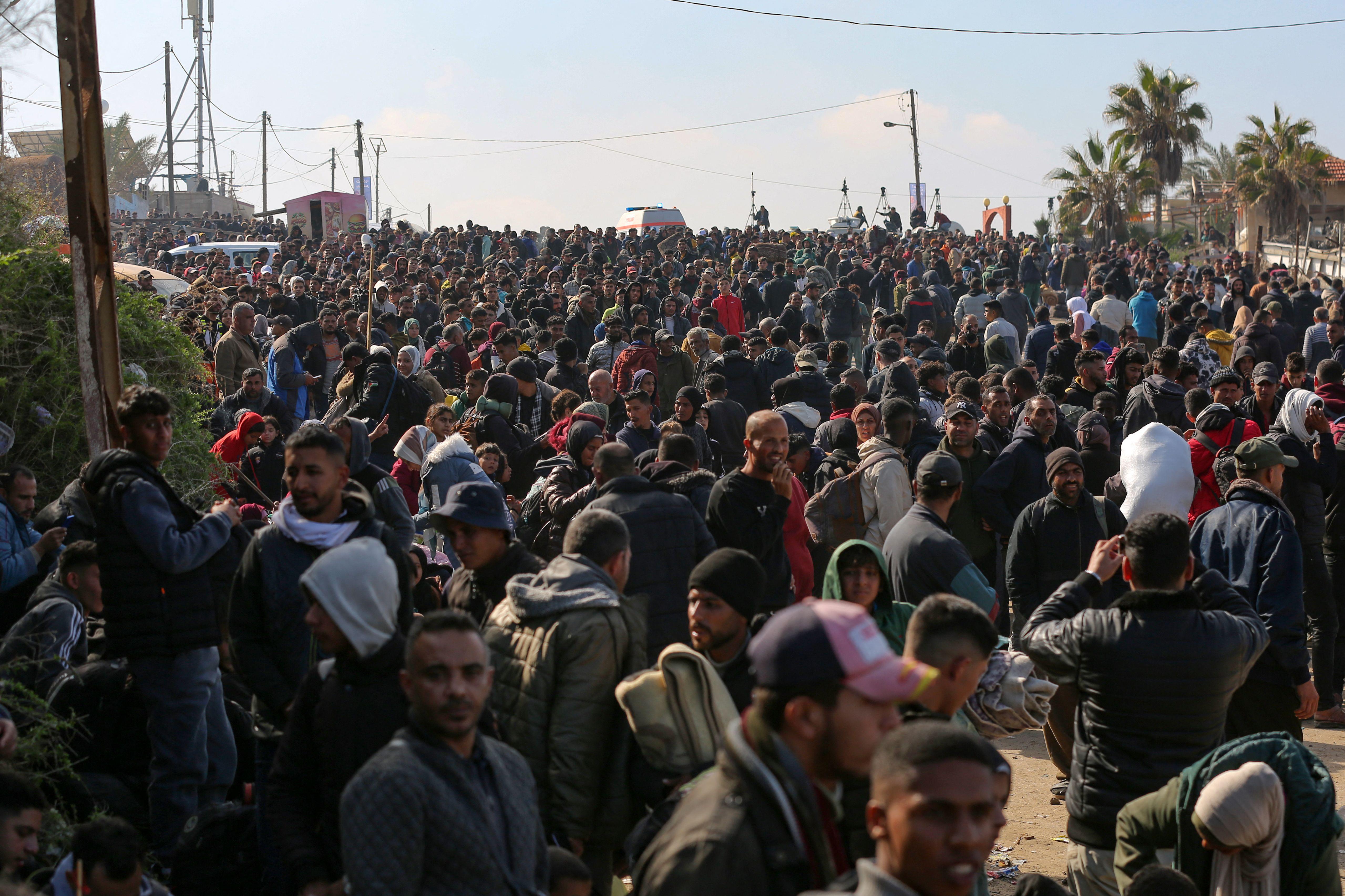 Gaza, piano Trump: via i palestinesi per ricostruire