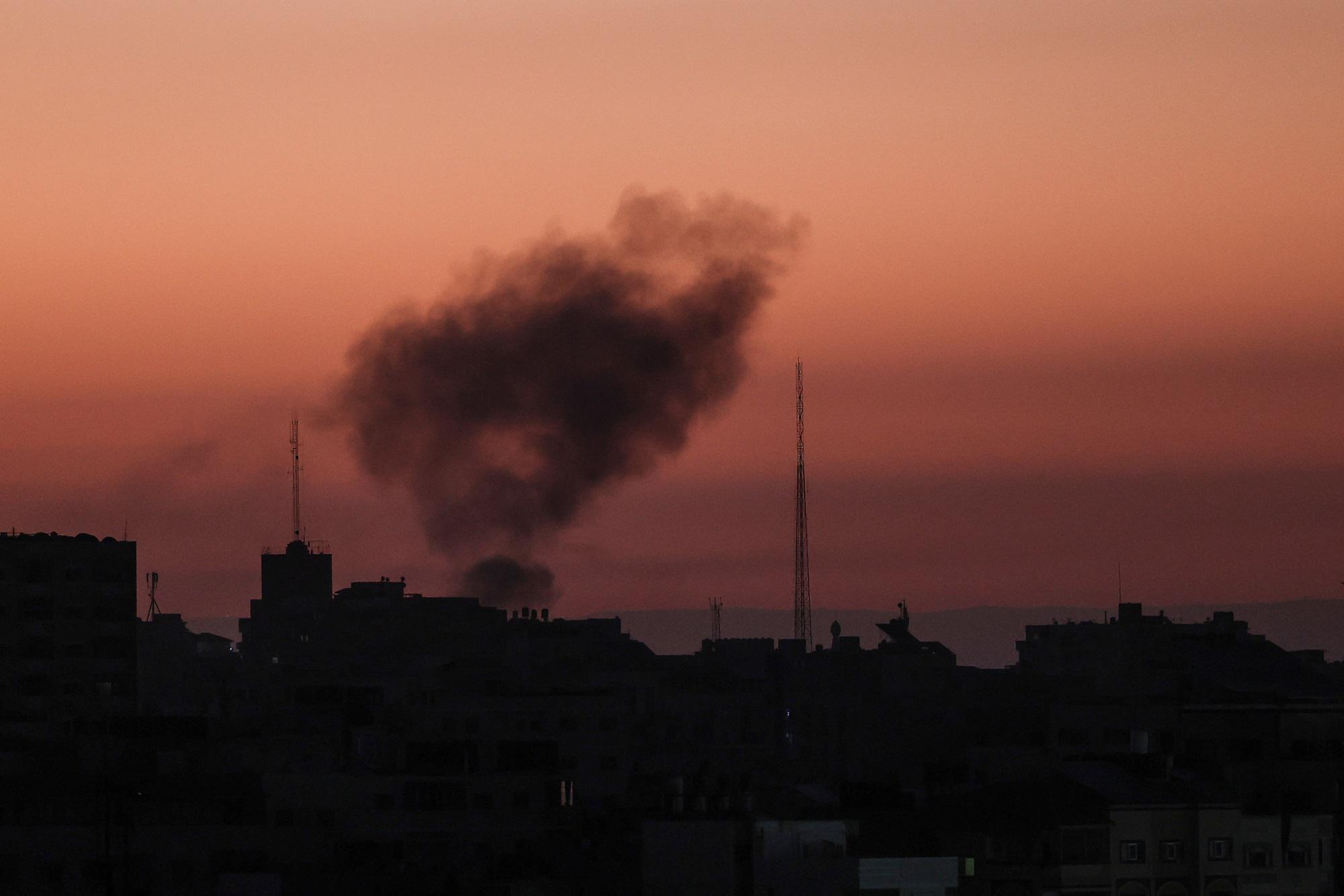 Gaza, razzi di Hamas contro basi Aeronautica Israele