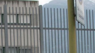Gazza ladra aggredisce agente penitenziario nel carcere di Sulmona