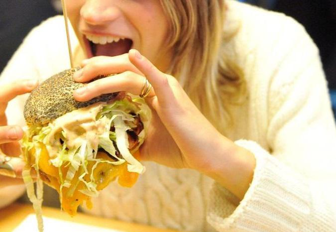 Gb, è 'guerra' contro il cibo spazzatura: stop agli spot tv