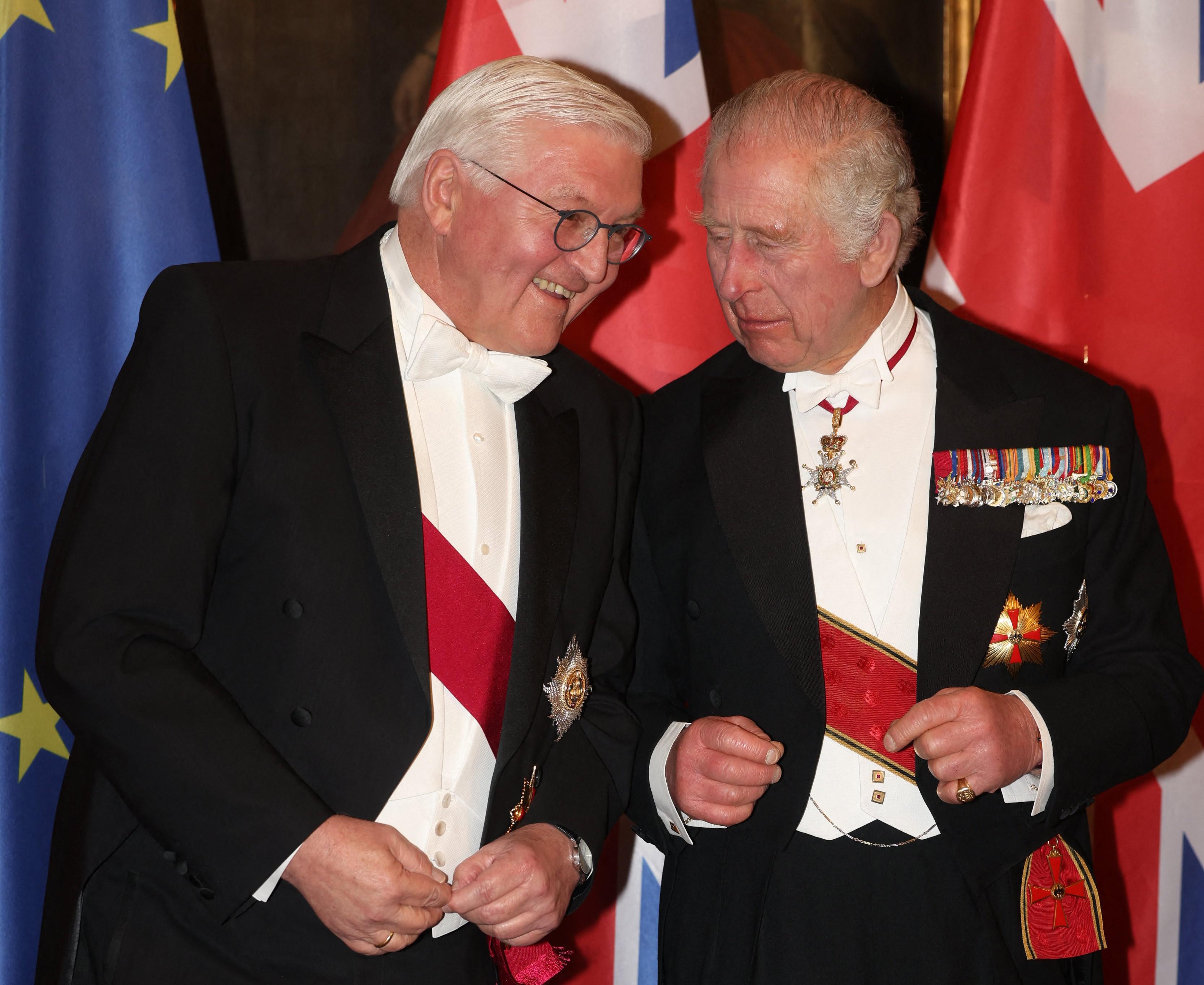 GB, Re Carlo a Berlino: "Con la Germania al fianco dell'Ucraina"