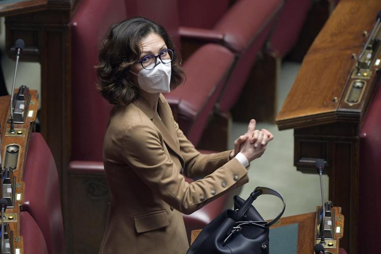Gelmini: "Green pass per scongiurare chiusure e coprifuoco"