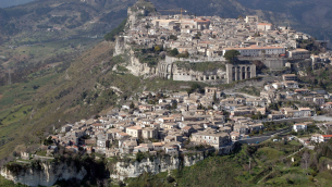 Gerace vista dall'alto