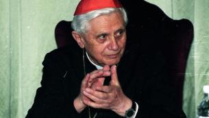 Germania, rapporto chiama in causa Ratzinger: abusi sessuali nella sua Arcidiocesi