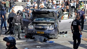 Gerusalemme, auto investe pedoni: 8 feriti