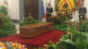 Gianni Minà, la camera ardente in Campidoglio a Roma