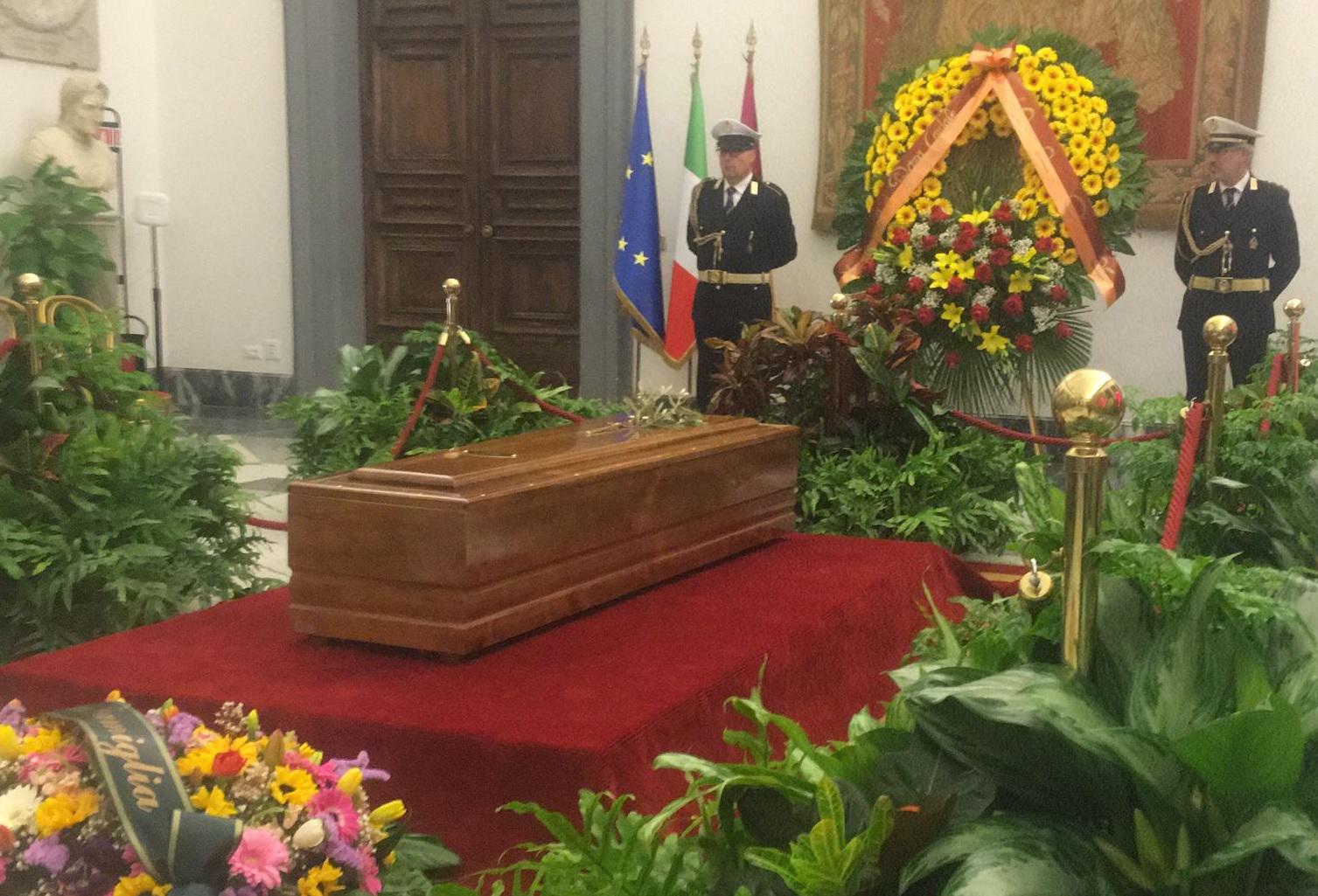 Gianni Minà, la camera ardente in Campidoglio a Roma