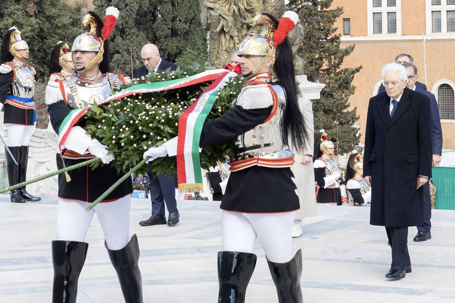 Giornata dell'Unità Nazionale, Mattarella: "Rendere concreta la pace"