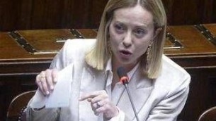 Giovani, Meloni: "Tema che mi sta a cuore, governo impegnato contro disagio"