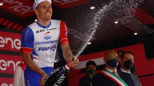 Giro d'Italia 2022, Demare vince tredicesima tappa