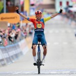 Giro d'Italia, Carlos Verona vince quindicesima tappa