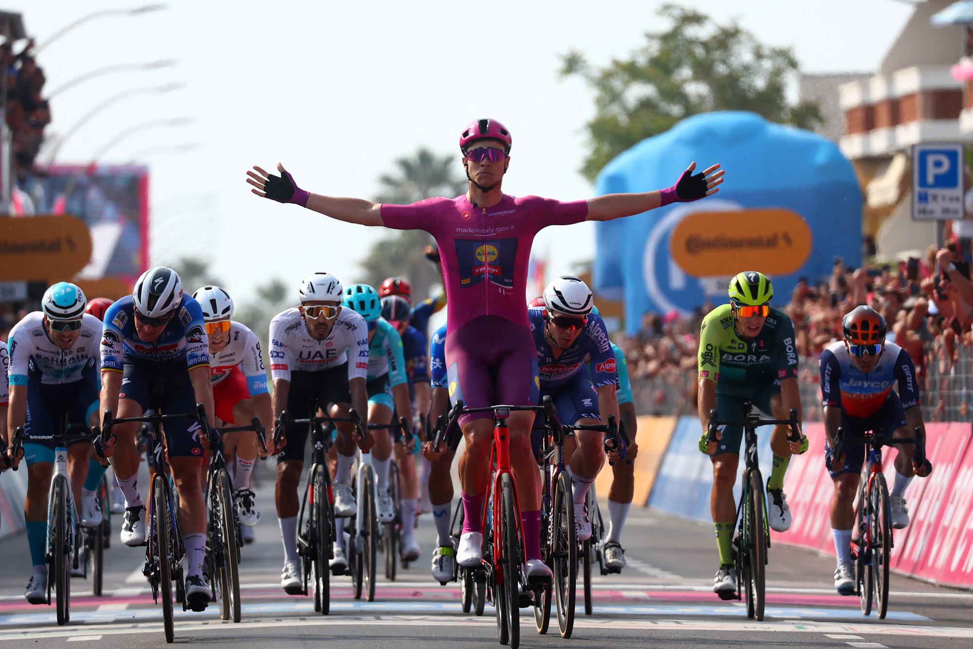 Giro d'Italia, undicesima tappa a Milan