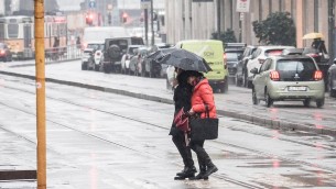 Giù le temperature, torna il maltempo sull'Italia: le previsioni meteo
