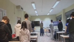 "Giulia Cecchettin non sia dimenticata", il minuto di silenzio al liceo Newton di Roma - Video