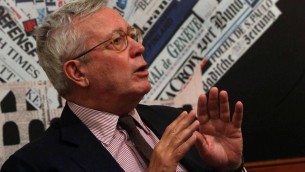 Giulio Tremonti: "Rischiamo una crisi finanziaria enormemente peggiore di quella del 2008"