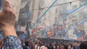 Gol di Lautaro, Napoli esulta: festa scudetto può iniziare - Video