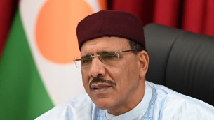 Golpe in Niger, figlia Bazoum: "Mio padre in condizioni disumane"