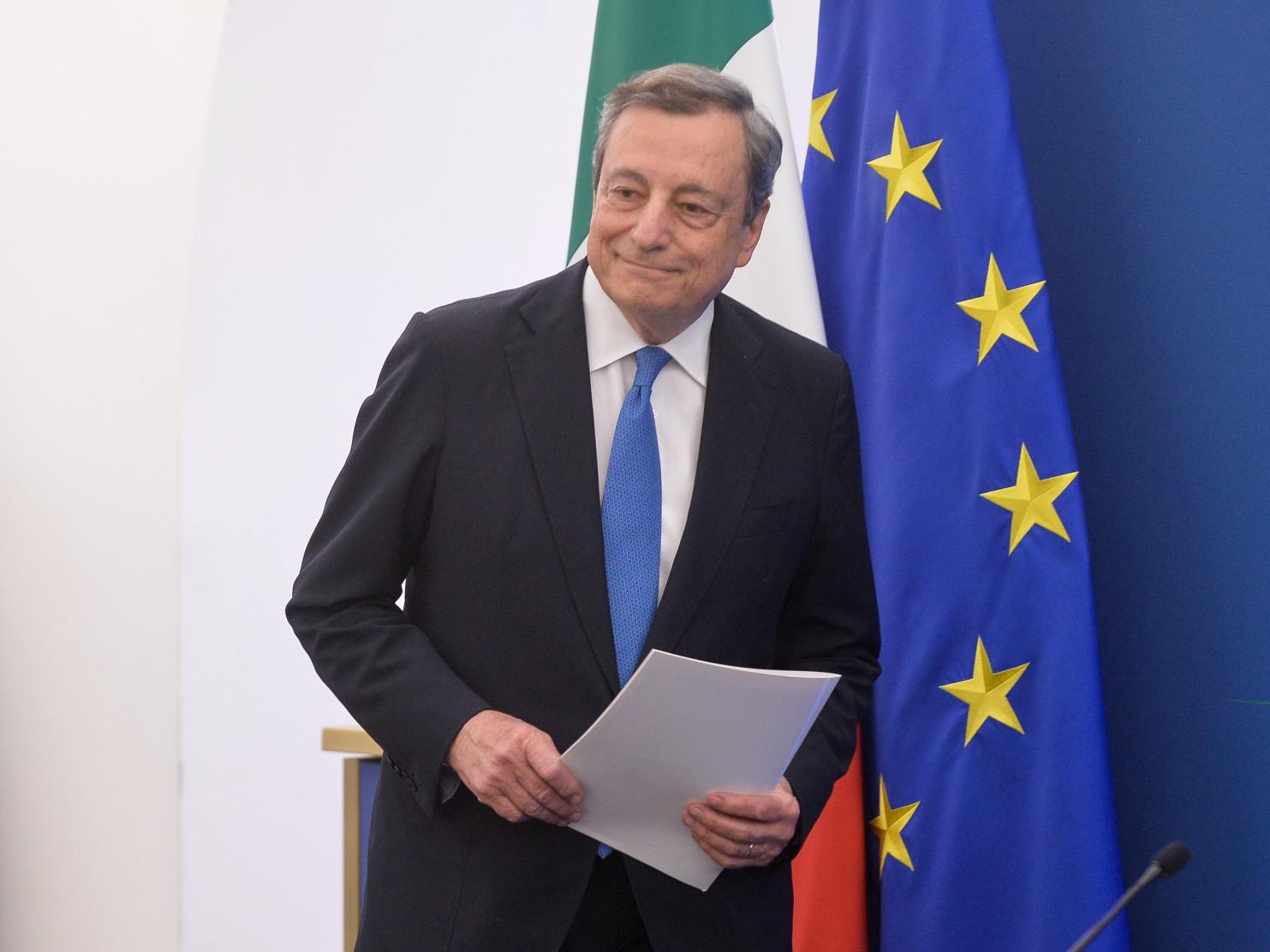 Governo, Draghi: "Buona coscienza lavoro svolto, esperienza straordinaria"