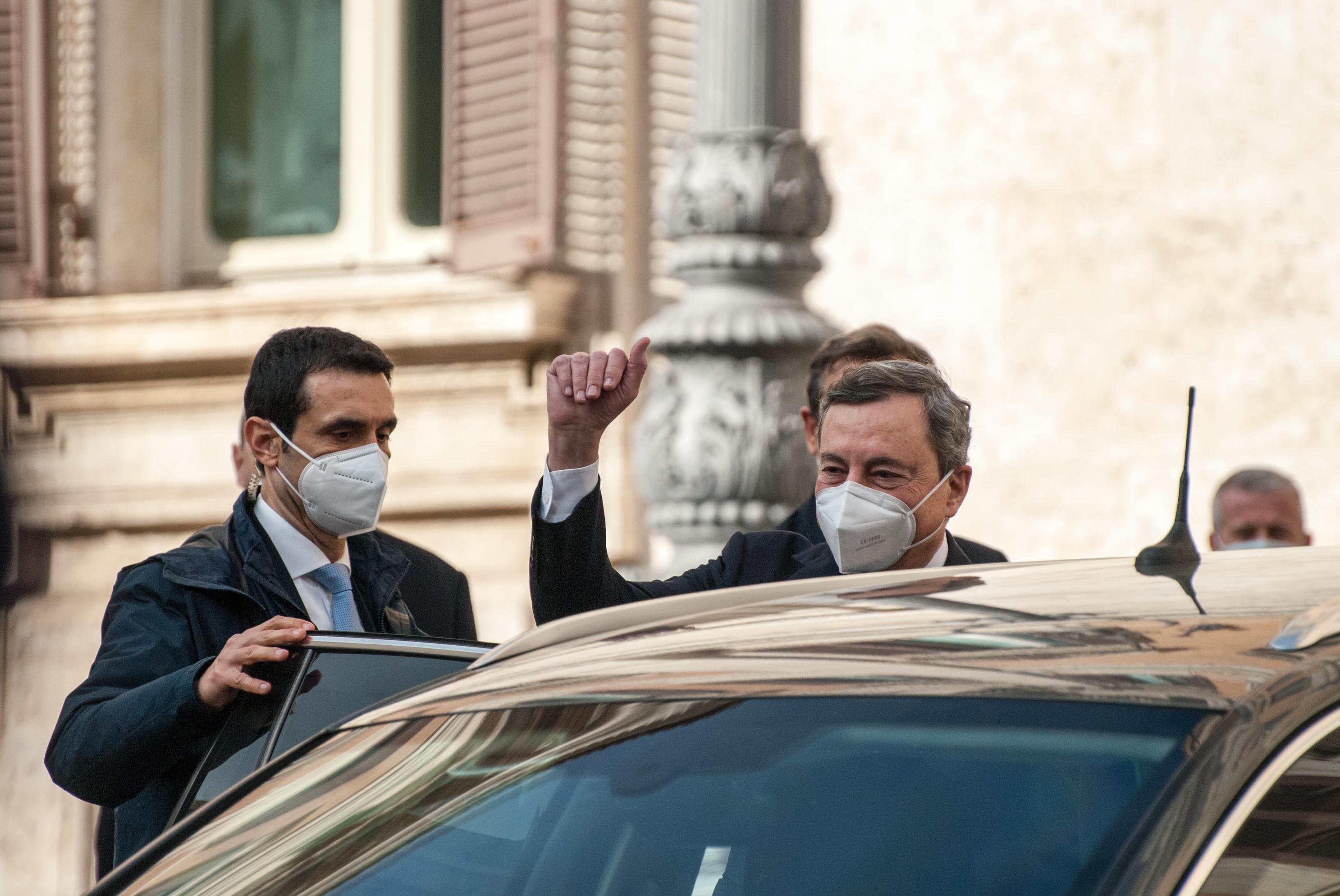 Governo, Draghi ottiene la fiducia alla Camera