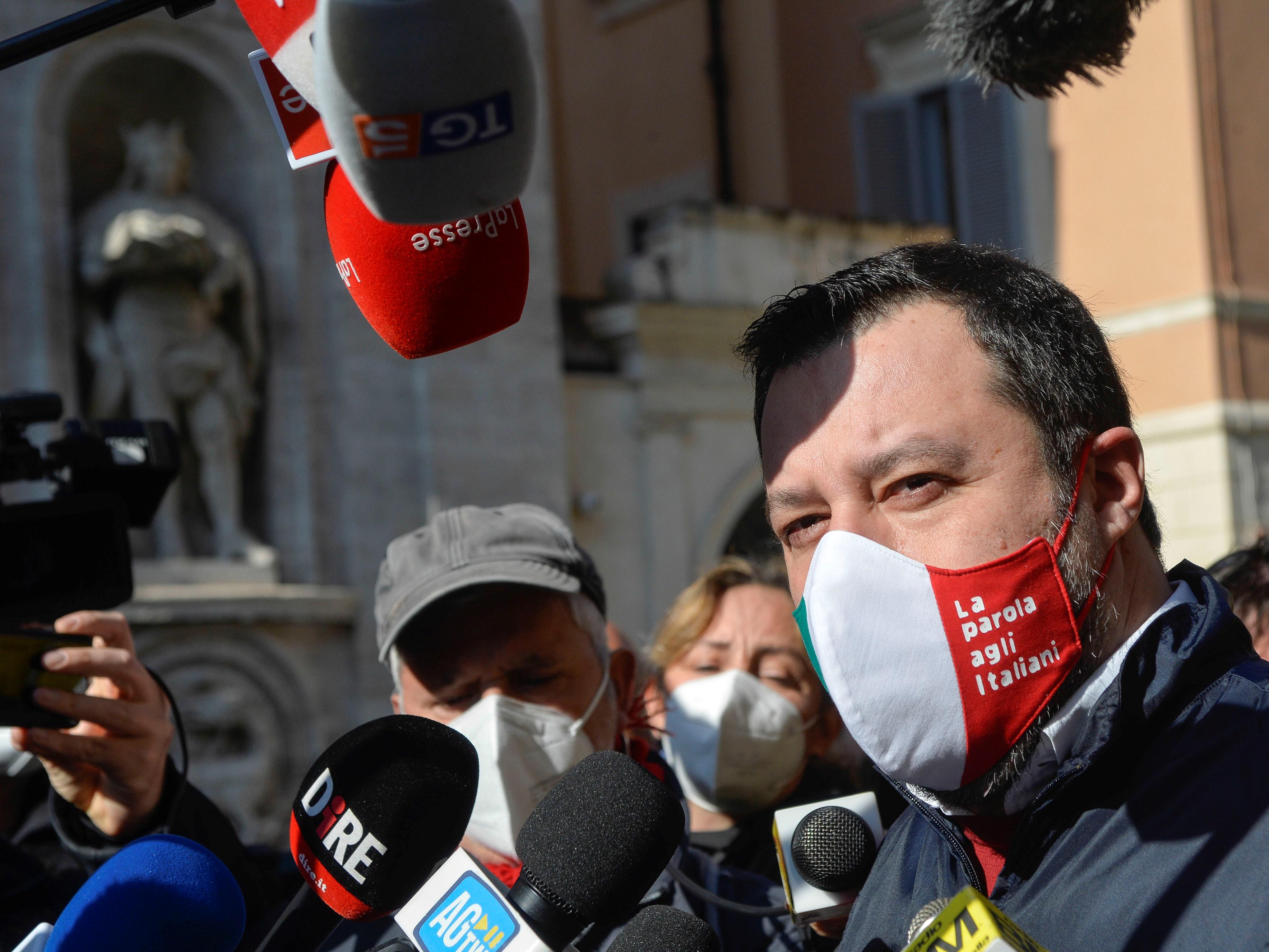 Governo Draghi, Salvini: "No pregiudizi ma voto resta via maestra"