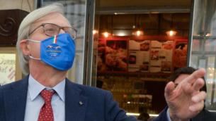 Governo Draghi, Sgarbi: "Ho un impegno, meglio fiducia da lunedì"