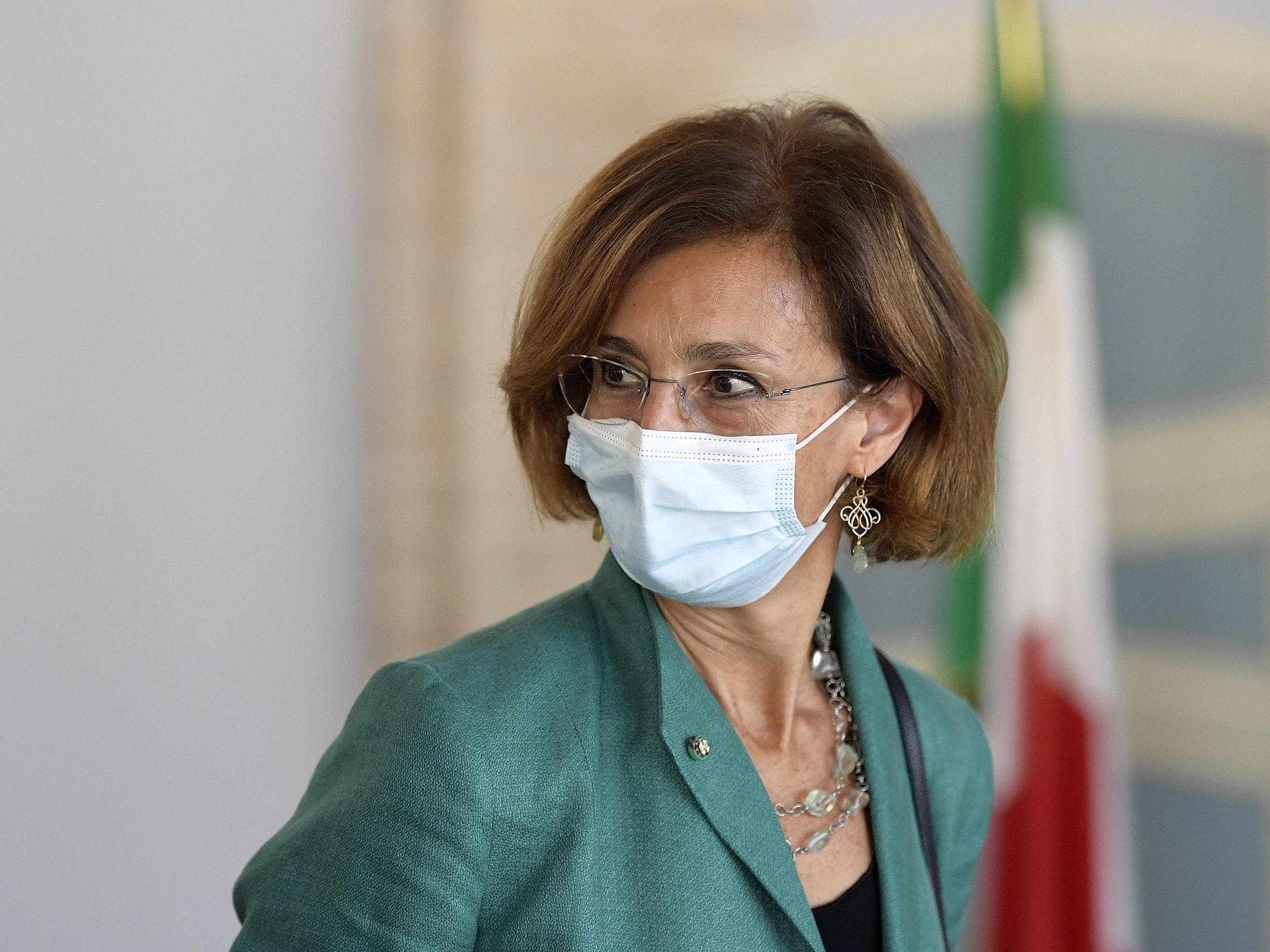 Governo Draghi, tutto tecnico o modello Ciampi? Rebus squadra