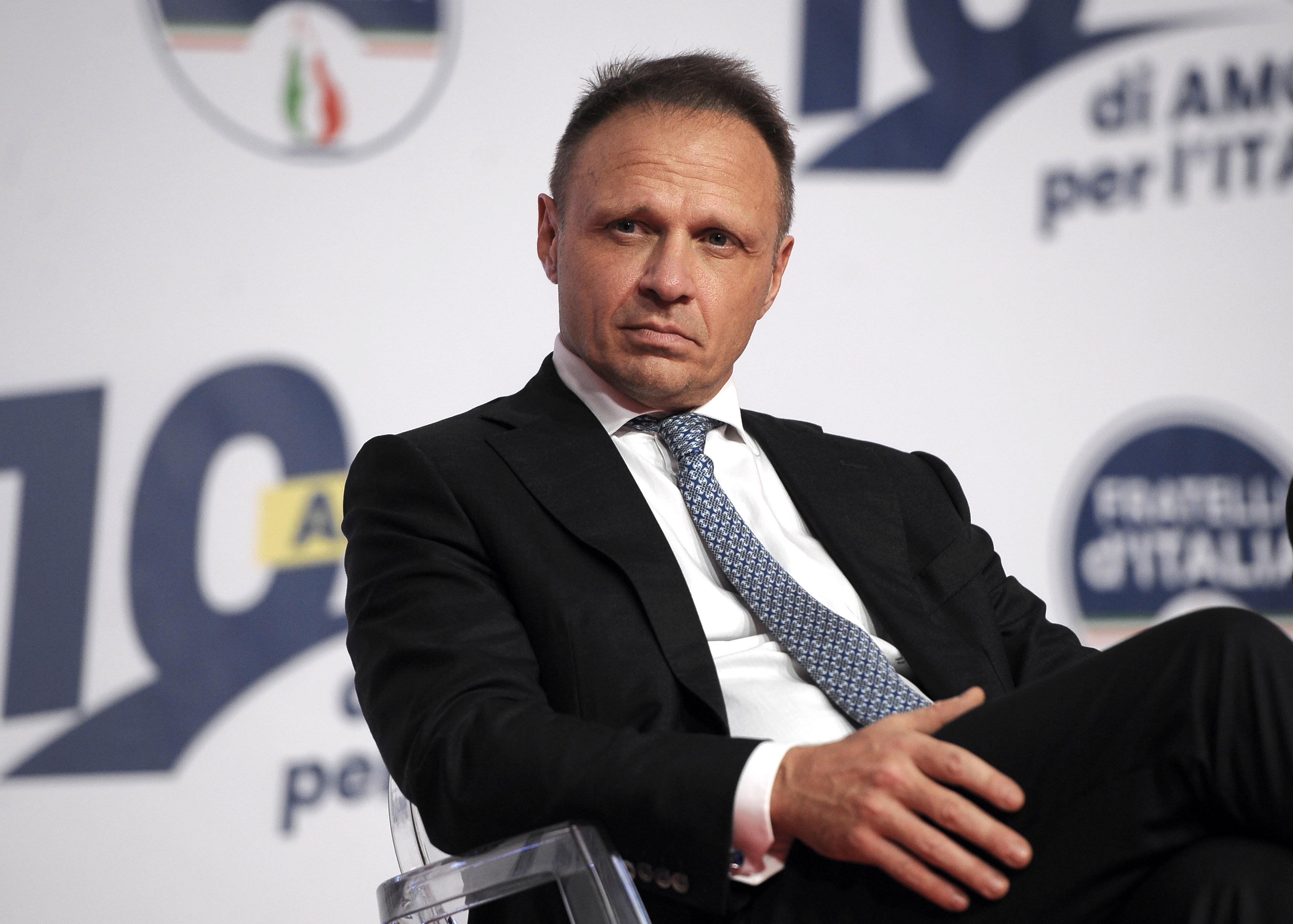 Governo, Lollobrigida: "Risultati di fronte agli occhi di tutti, spread in calo e mercati positivi"