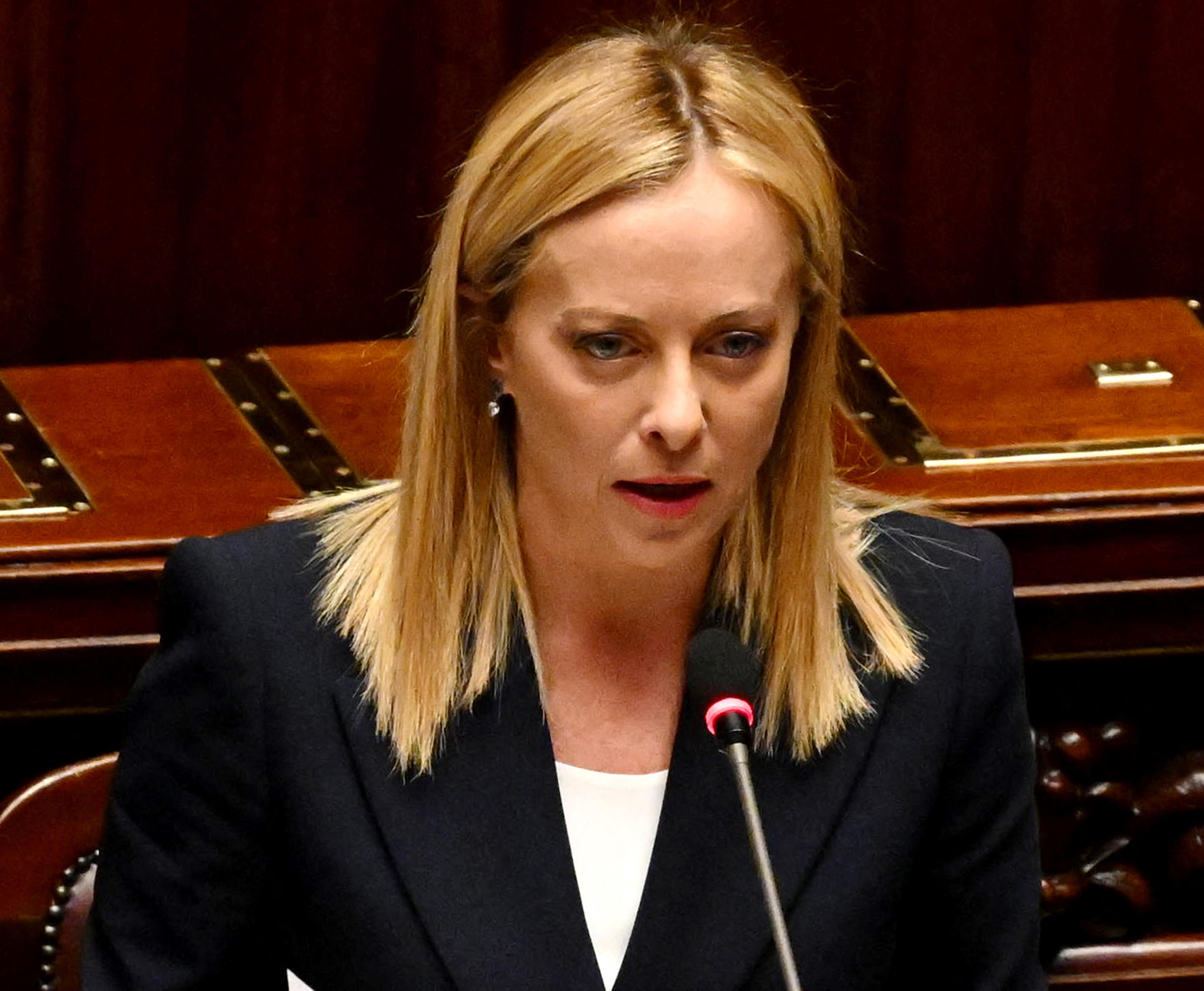Governo, Meloni alla Camera: "Semipresidenzialismo punto di partenza"