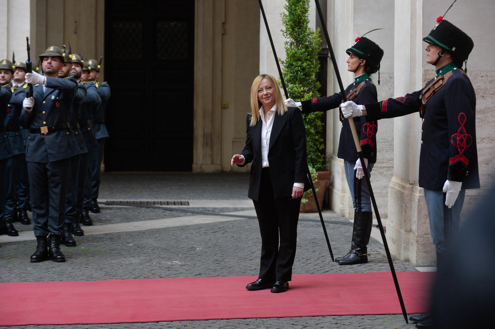 Governo, Meloni: "Si comincia" - Video
