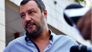 Governo, Salvini: "Mai più con il Pd, passano tempo a insultare"