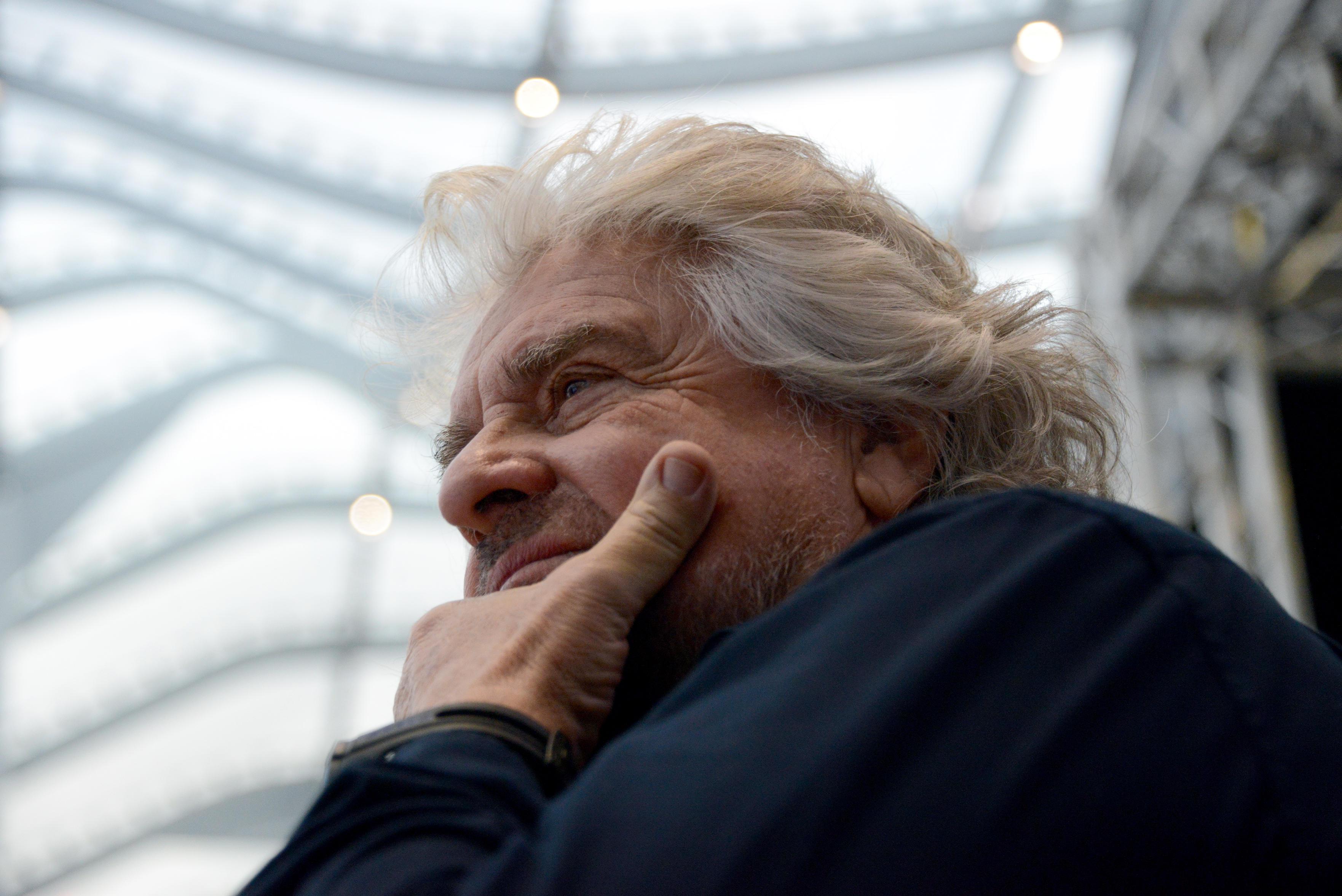 Governo, vertice big M5S pre-consultazioni con Grillo: ci sarà anche Conte