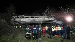 Grecia, scontro tra due treni: almeno 32 morti e 85 feriti