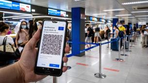 Green pass Italia, verso durata 12 mesi