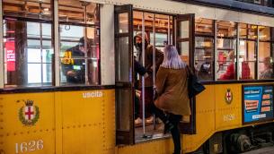 Green pass mezzi pubblici, richiesta Regioni per i ragazzi