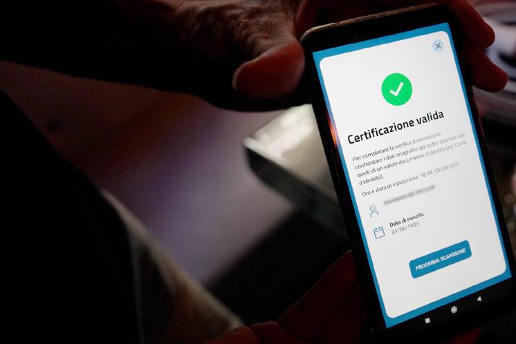 Green pass, nuovo Dpcm: intesa su attività esentate, dove non serve