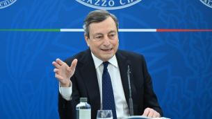 Green pass obbligatorio, Draghi: decreto per continuare ad aprire paese