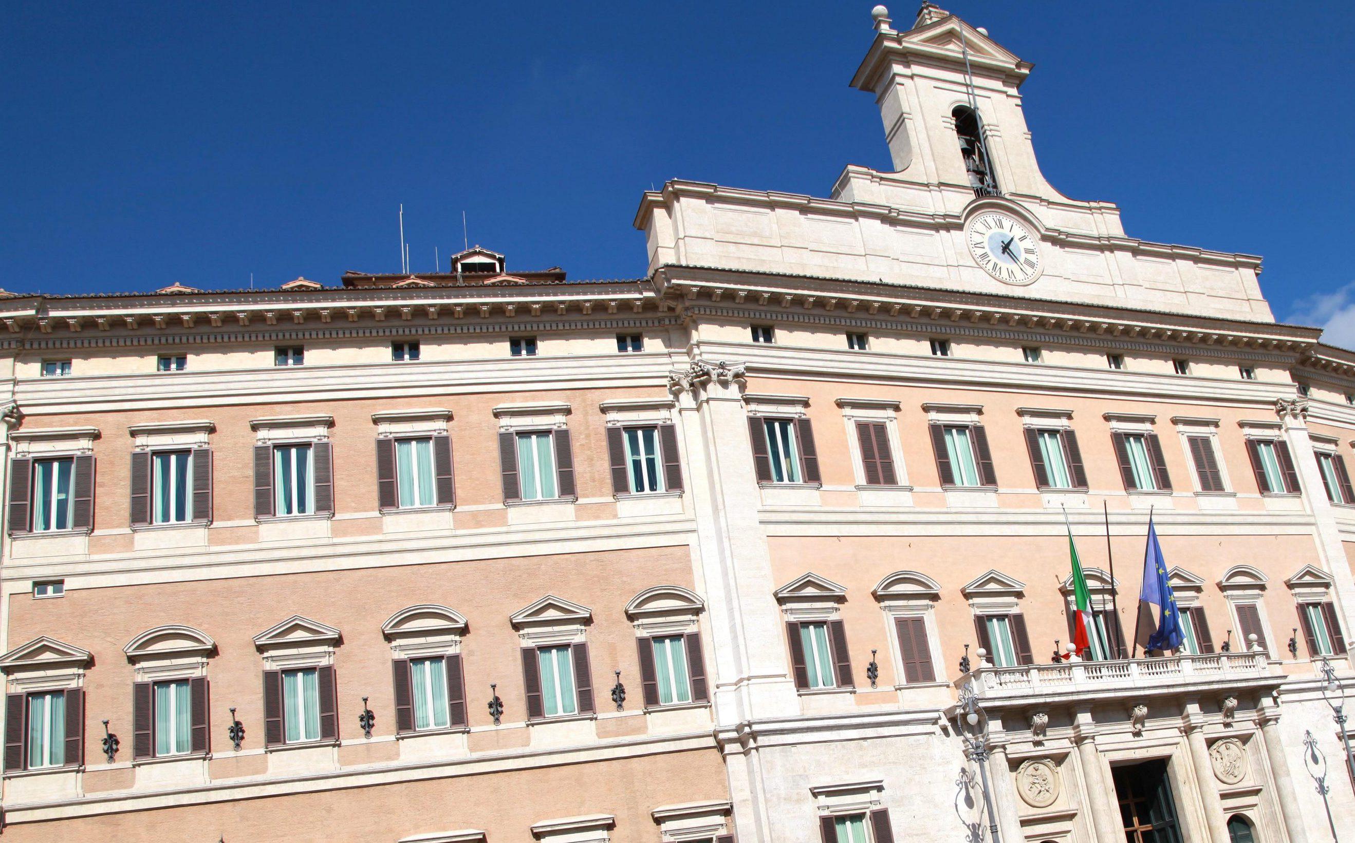 Green pass, obbligatorio per tutti alla Camera