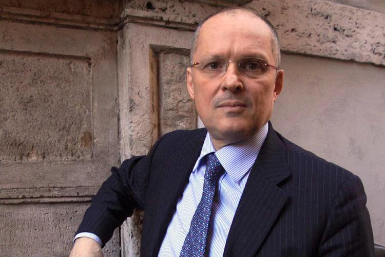 Green pass, Ricciardi: "Obbligo deve restare per tutto l'anno"