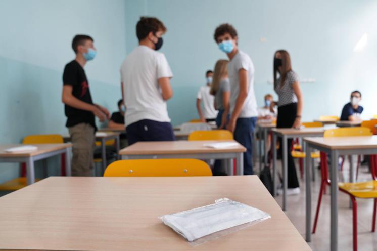 Green pass scuola, ritorno in classe e mascherine: regole