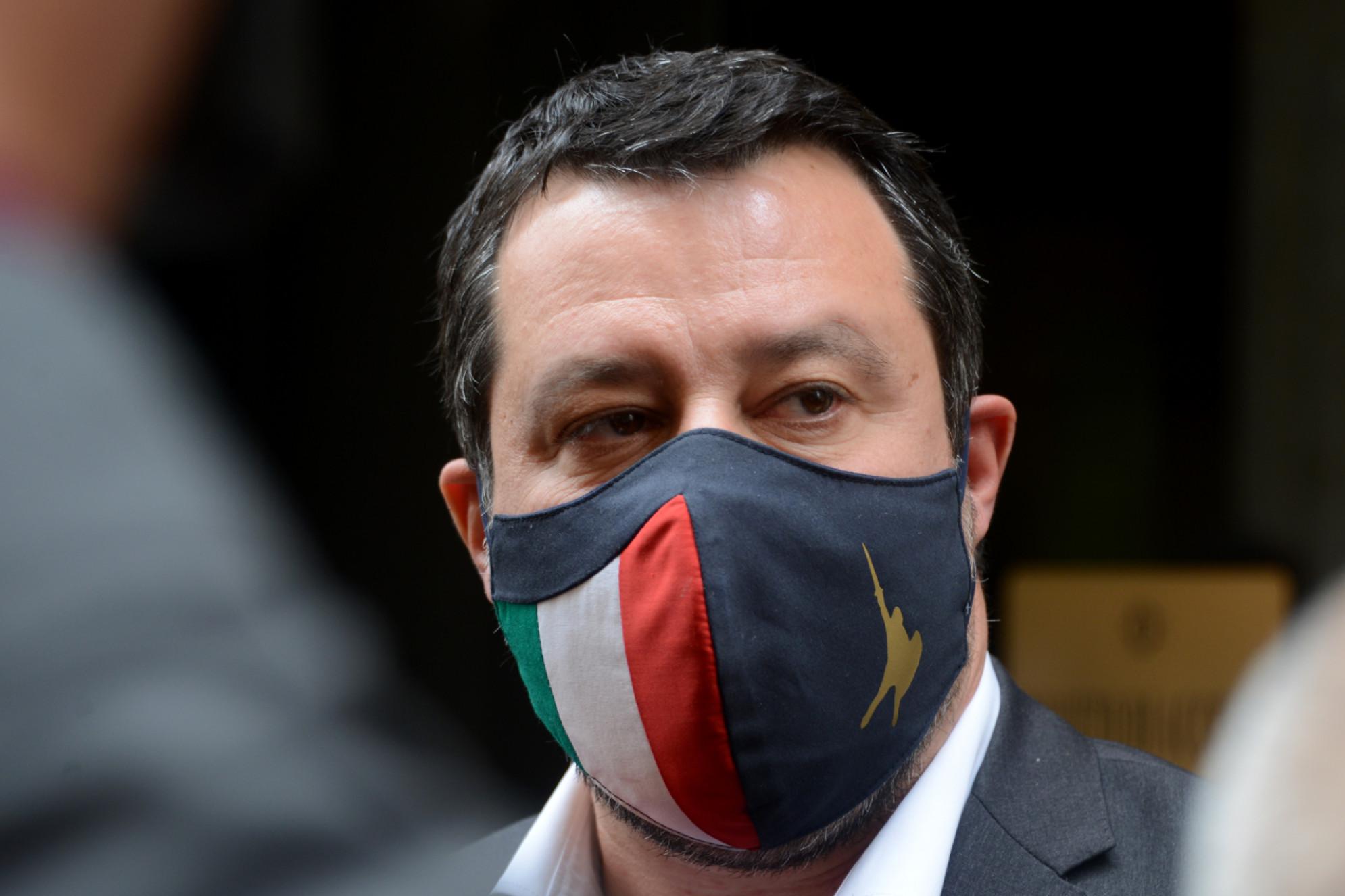 Gregoretti, Salvini domani a Catania: attesa decisione del Gup