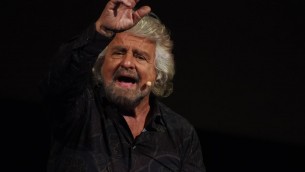 Grillo fonda chiesa dell'Altrove: "Missione? La indica l'Elevato"