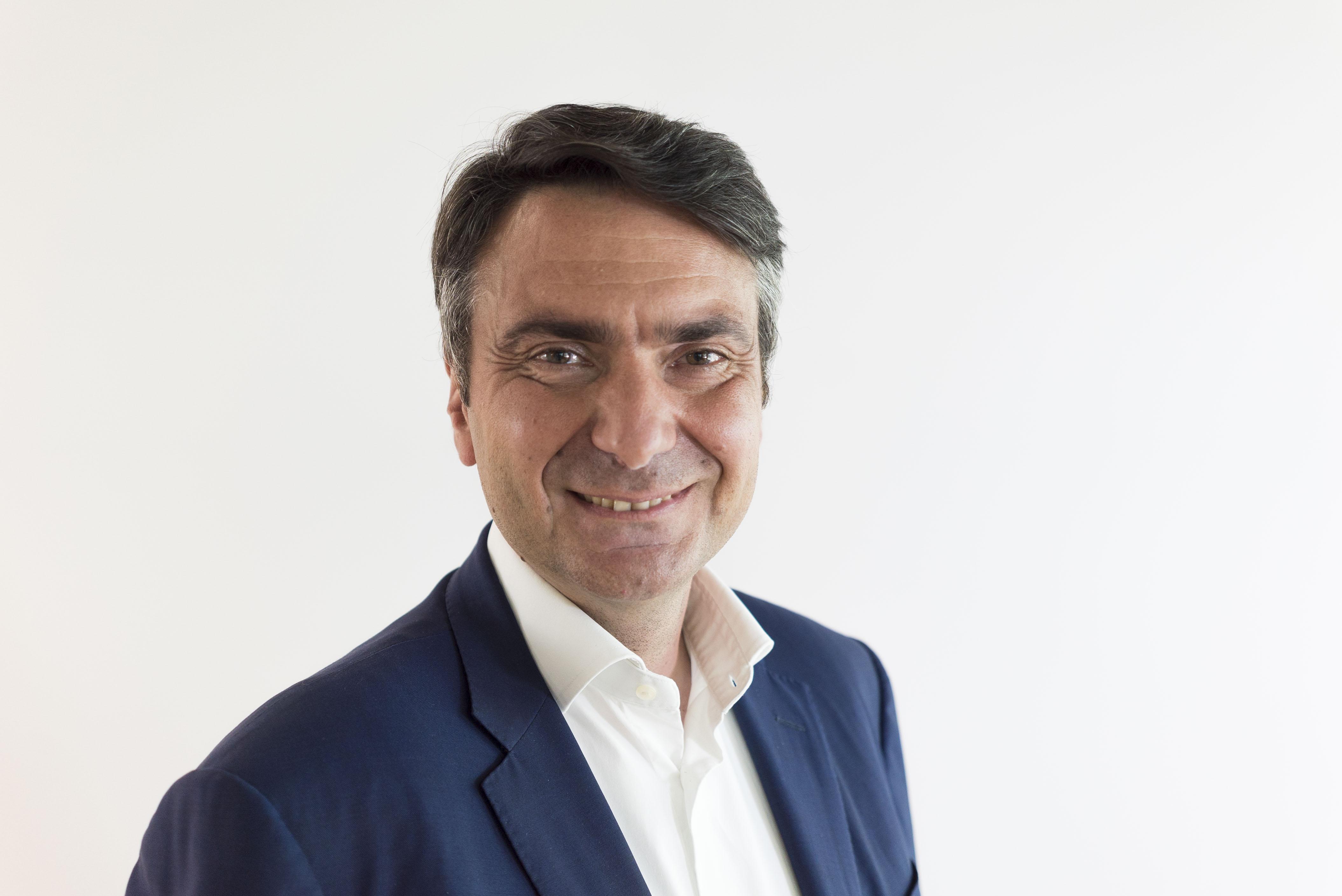 Gsk Italia: "Sostegno a genitorialità condivisa e assistenza familiare"