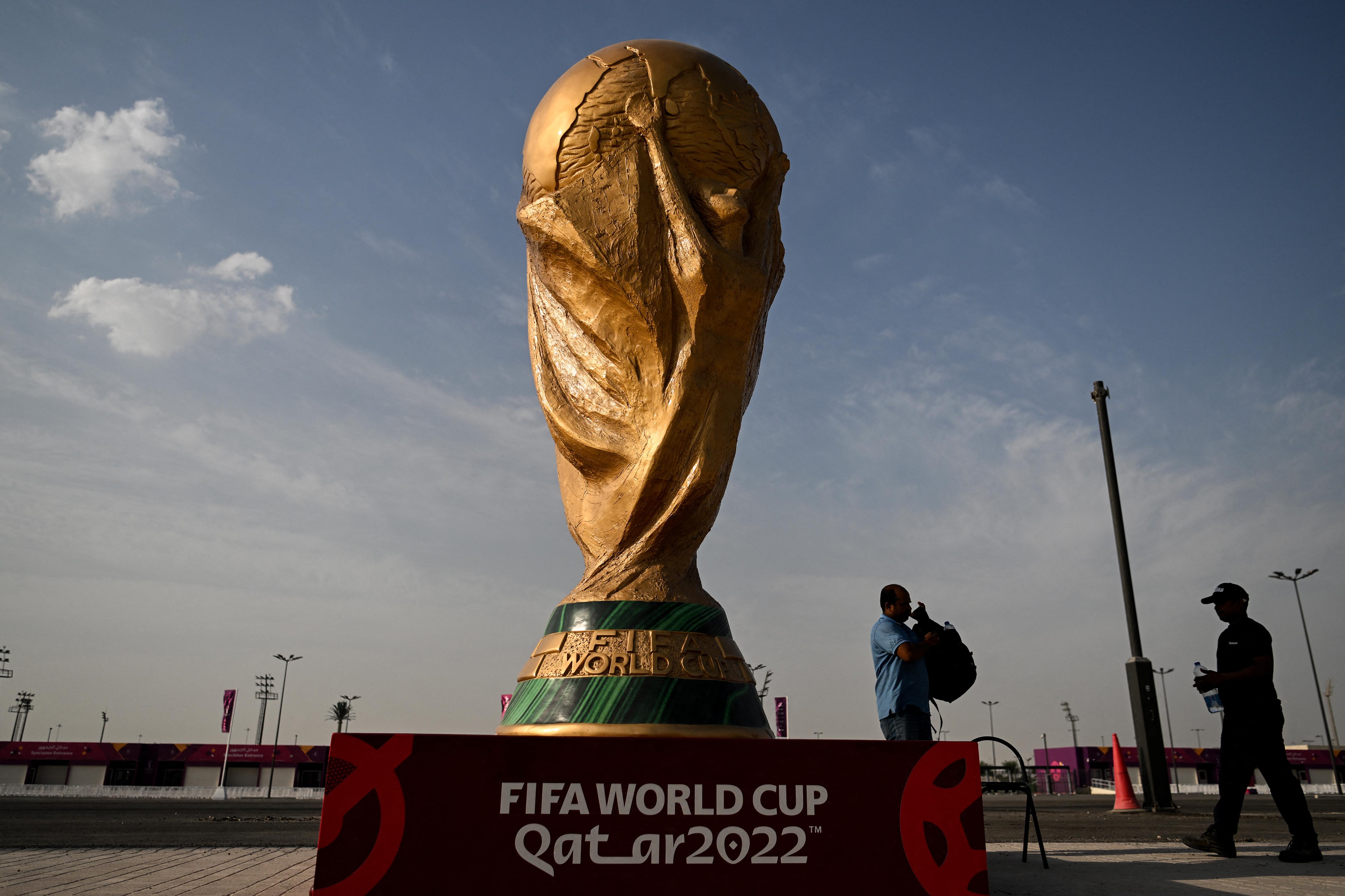 Guerra, diritti, Italia fuori: il calcio stonato dei Mondiali 2022 in Qatar