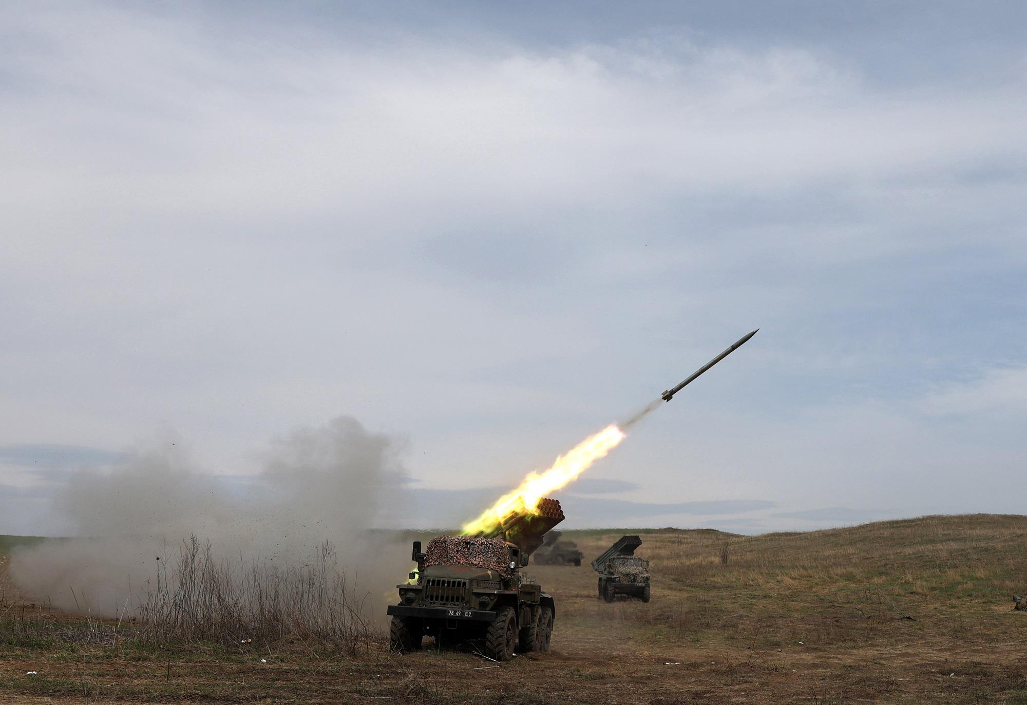 Guerra Ucraina, intelligence Gb: "Verso attacchi più intensi a Est"